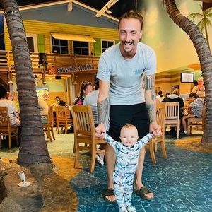 Meet your Posher, Pat